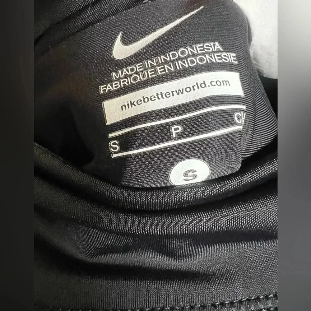 Nike it offers